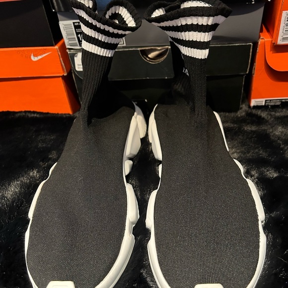 LIMITED EDITION MENS BALENCIAGA / ADIDAS SPEED SNEAKER IN BLACK - Picture 2 of 3